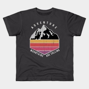 Adventure Mountains are calling distressed vintage retro stripes colors sunset Kids T-Shirt